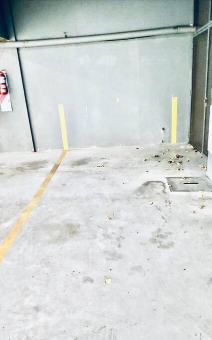 Appartement Location With Garage *