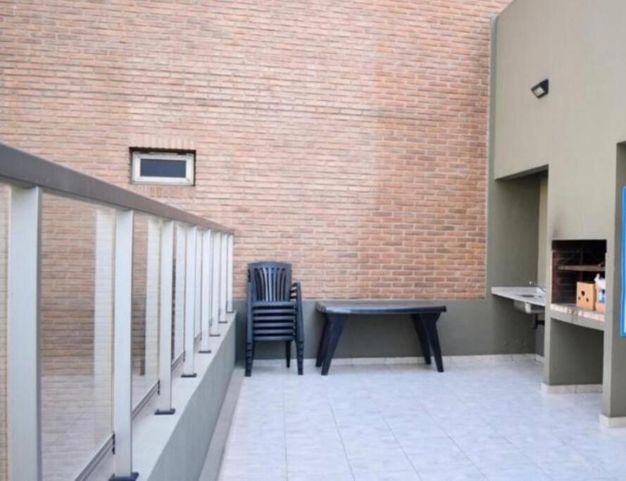 Appartement Location With Garage *